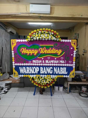 Papan Bunga di Sukamanah Malingping